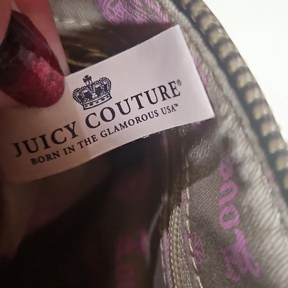 Juicy Couture 🥳 HOST PIC🥳 y2k Velour Crown Juicy Small Crossbody Bag - Picture 14 of 17